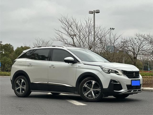 Peugeot 4008