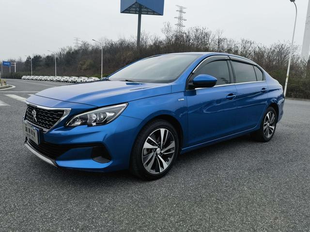 Peugeot 408