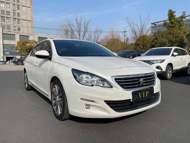 Peugeot 408