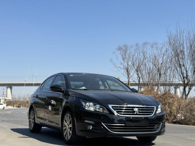 Peugeot 408