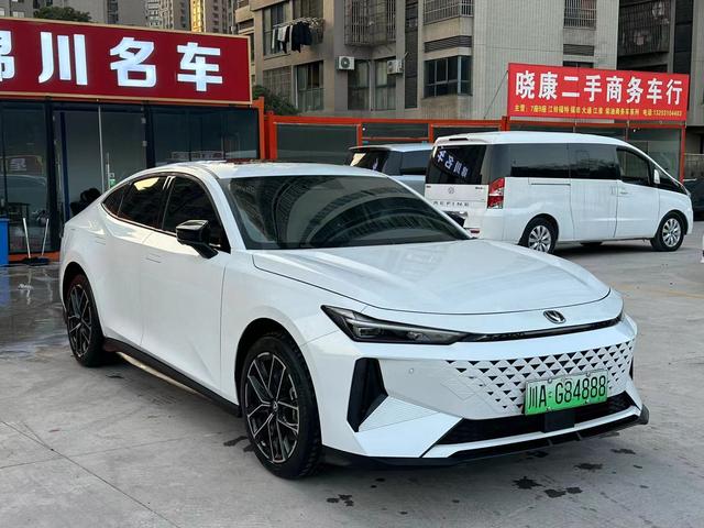 Changan UNI-V Smart Electric iDD