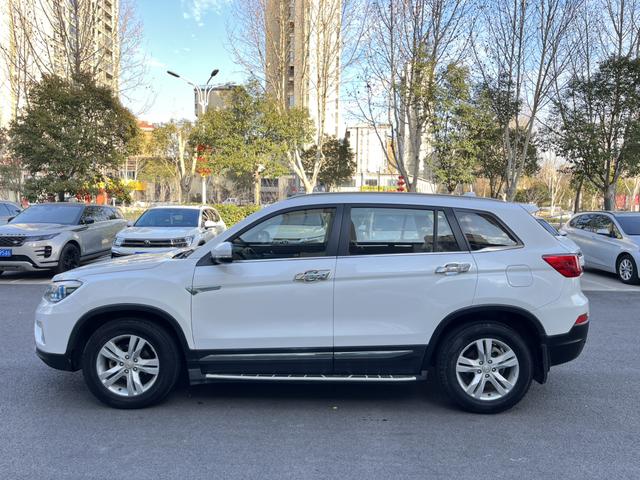 Changan CS75