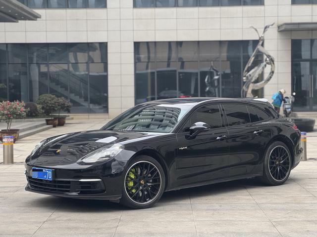 Porsche Panamera E-Hybrid