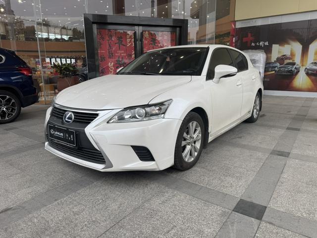 Lexus CT