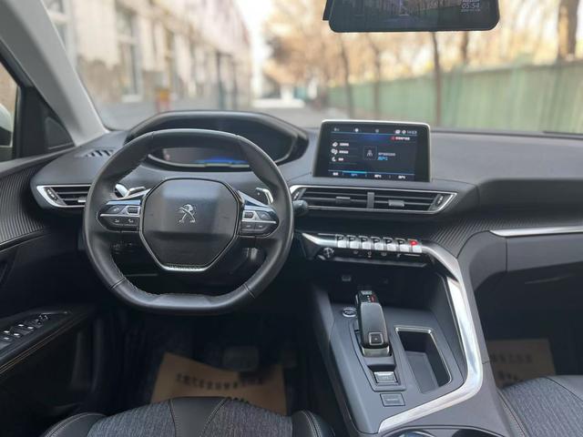 Peugeot 4008