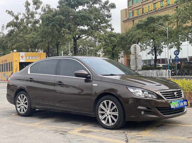 Peugeot 408