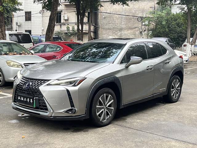 Lexus UX EV