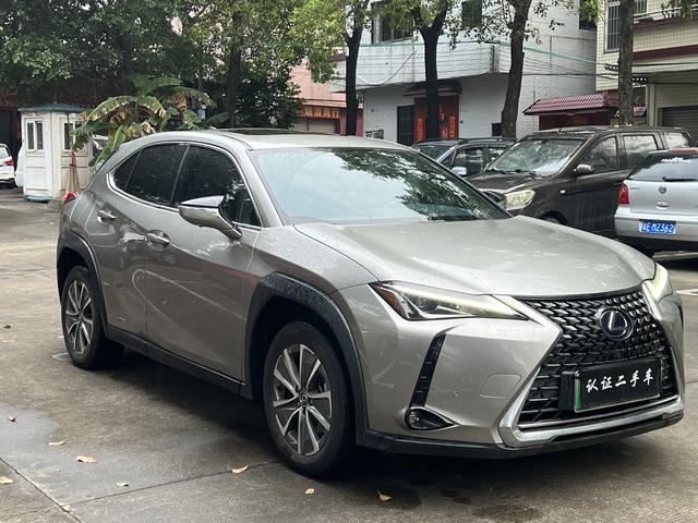 Lexus UX EV