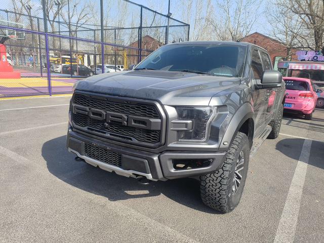 Ford F-150 Raptor