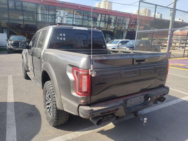 Ford F-150 Raptor