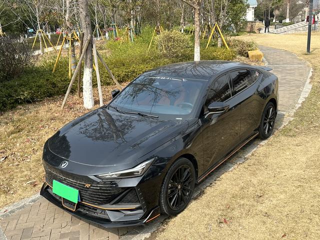 Changan UNI-V