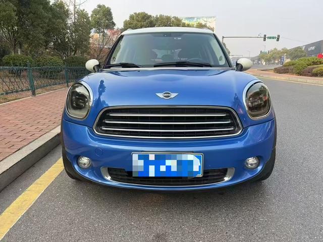 MINI COUNTRYMAN