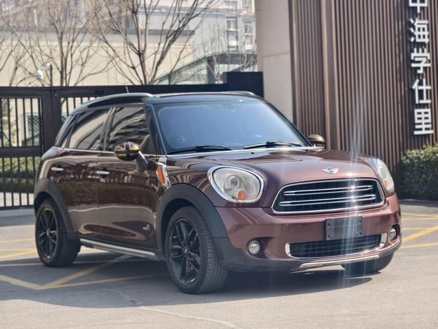 MINI COUNTRYMAN