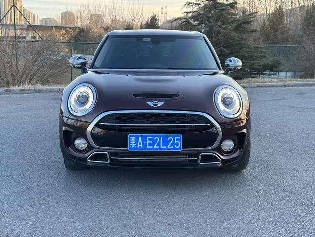 MINI CLUBMAN