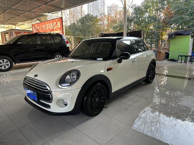 MINI MINI