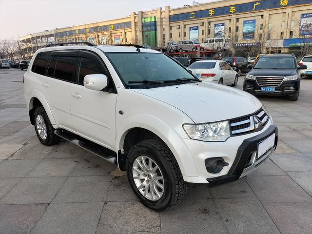 Mitsubishi Pajero Jinchang