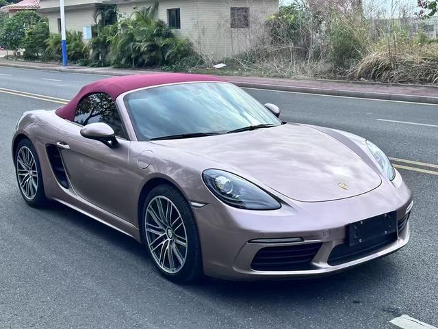 Porsche 718