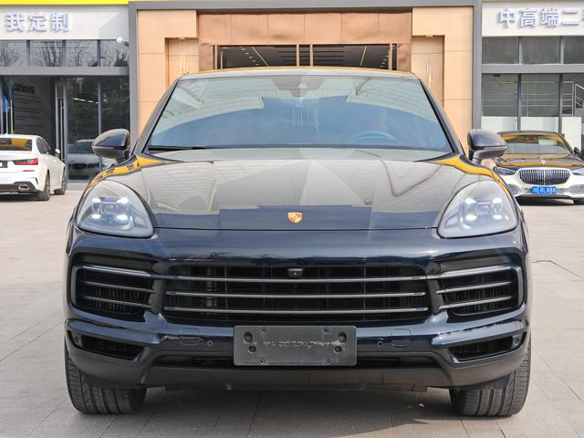 Porsche Cayenne Coupe