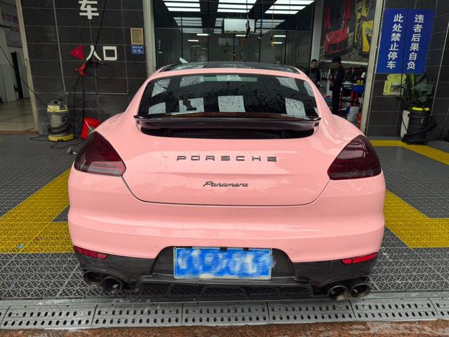 Porsche Panamera