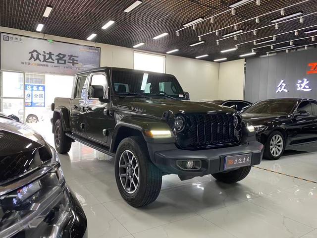 Jeep Gladiator