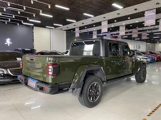 Jeep Gladiator