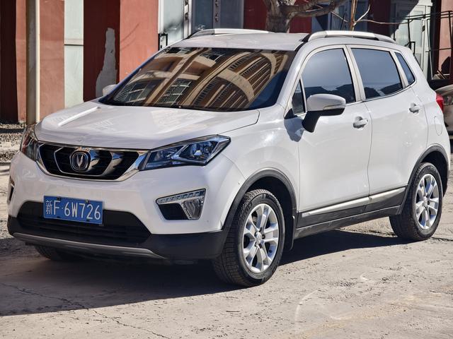 Changan CS15