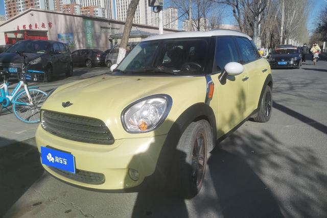 MINI COUNTRYMAN