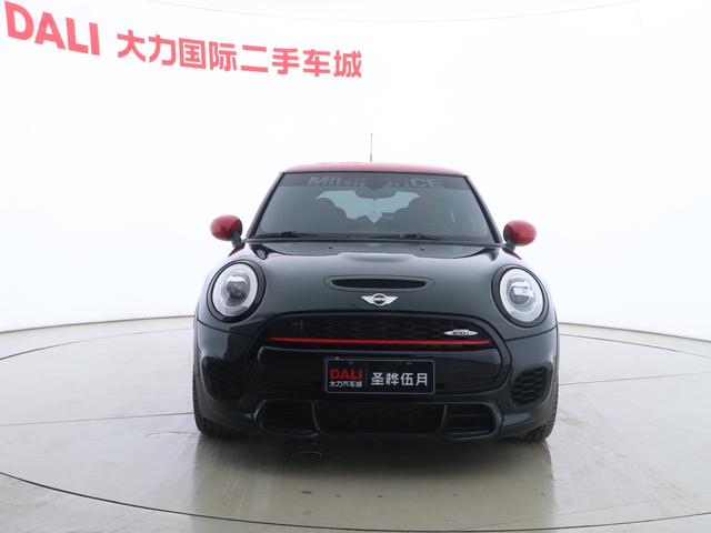 MINI JCW