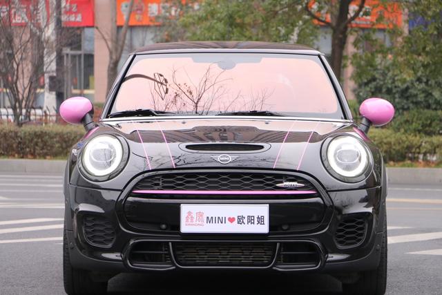 MINI JCW