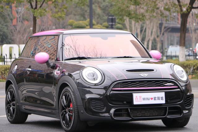 MINI JCW