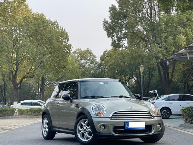 MINI MINI