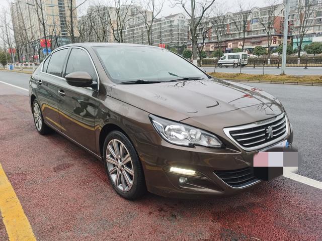 Peugeot 408