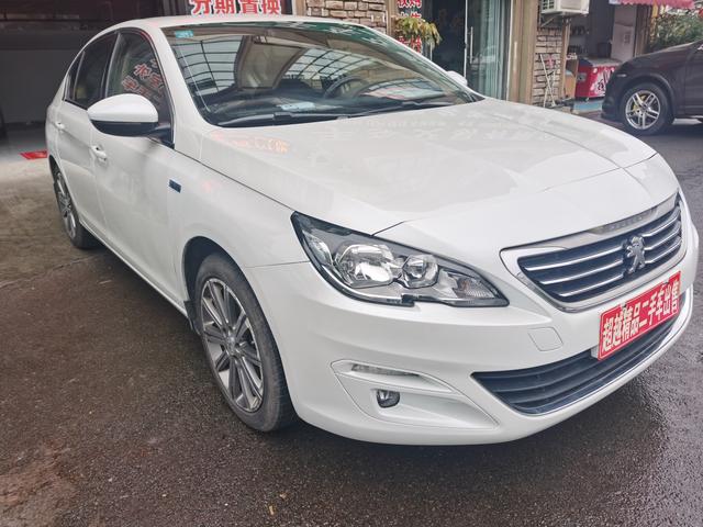 Peugeot 408