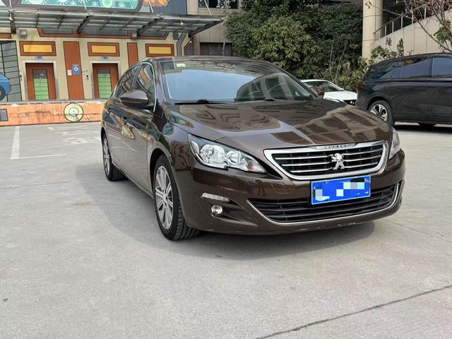 Peugeot 408