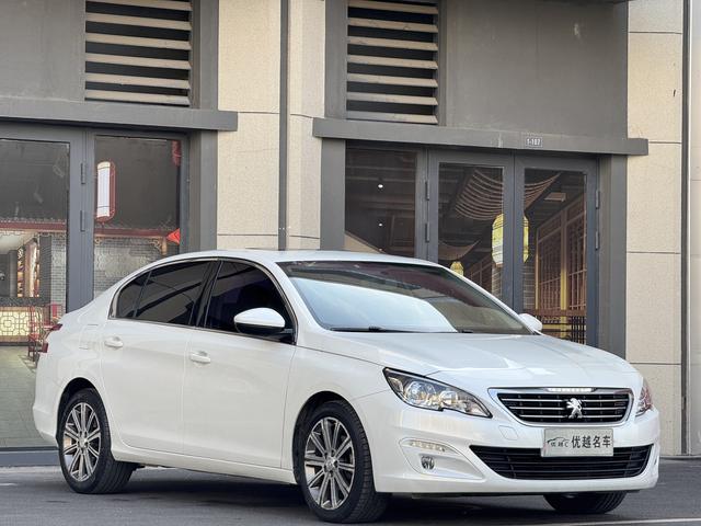 Peugeot 408