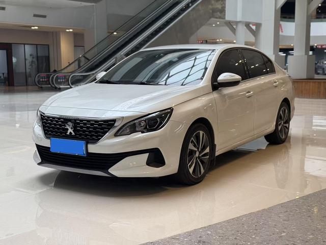 Peugeot 408