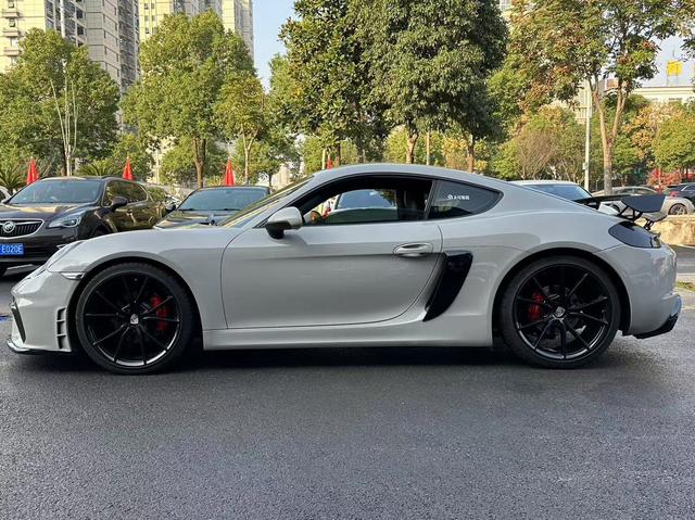 Porsche Cayman