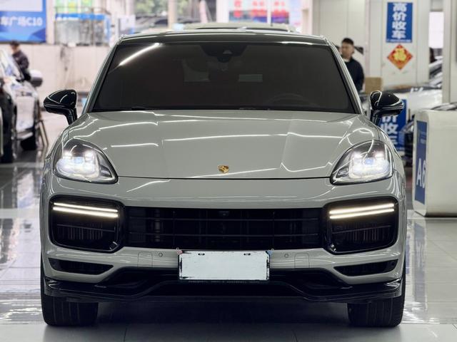 Porsche Cayenne Coupe