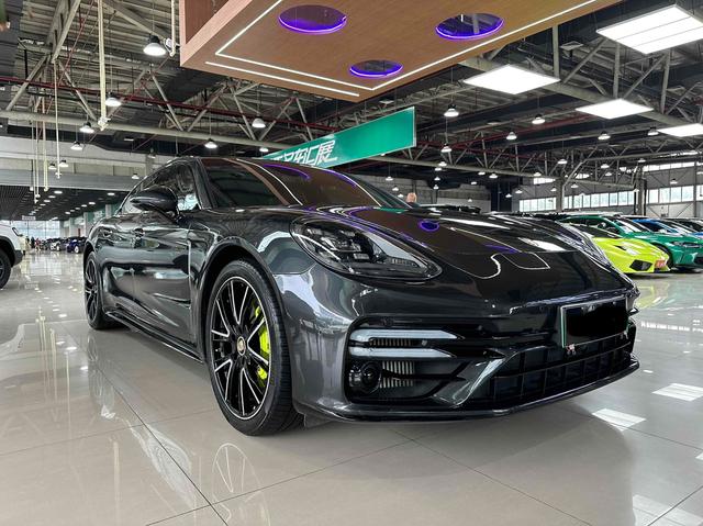 Porsche Panamera E-Hybrid