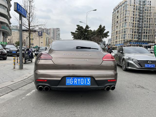 Porsche Panamera