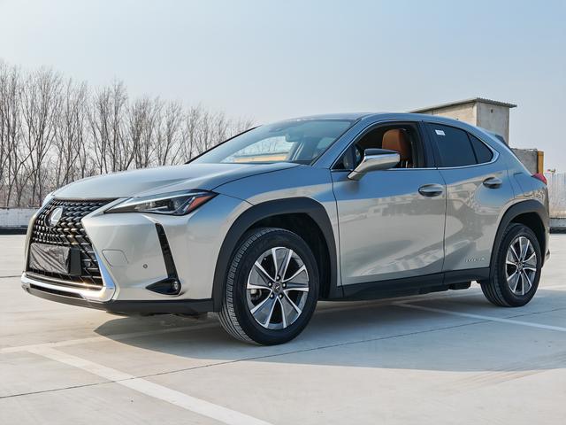 Lexus UX EV