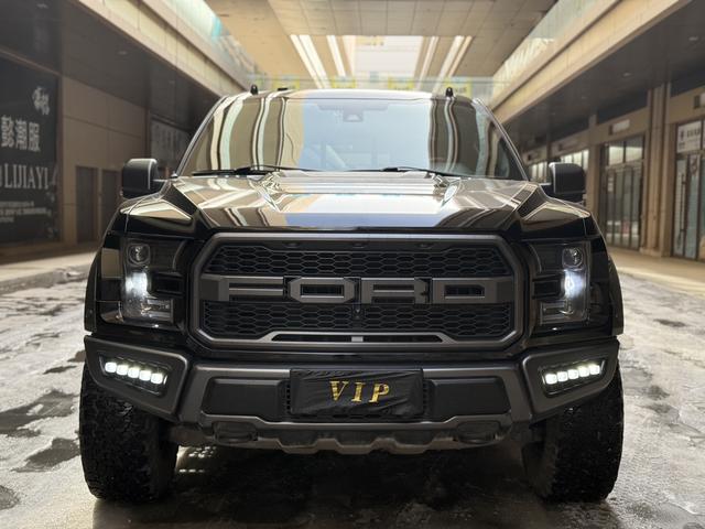 Ford F-150 Raptor