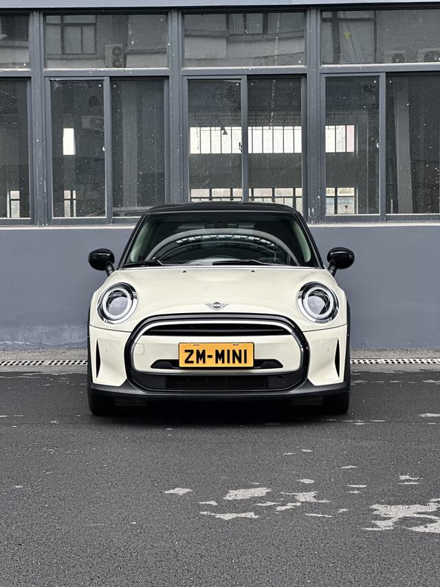 MINI MINI