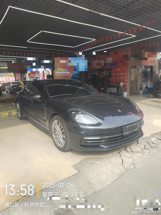 Porsche Panamera