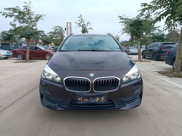 BMW 2 series station wagon