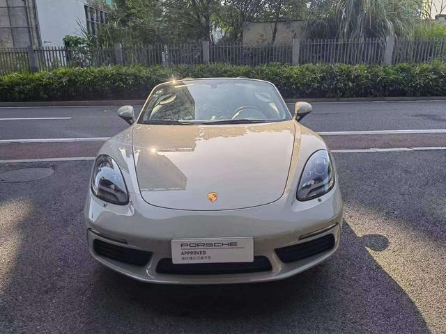 Porsche 718