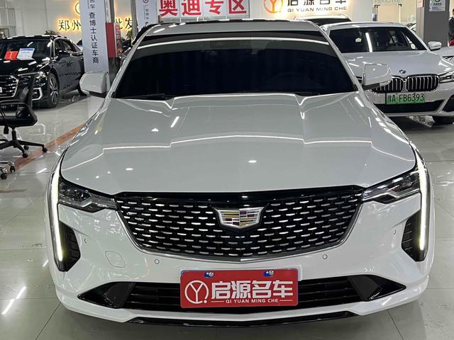 Cadillac CT4