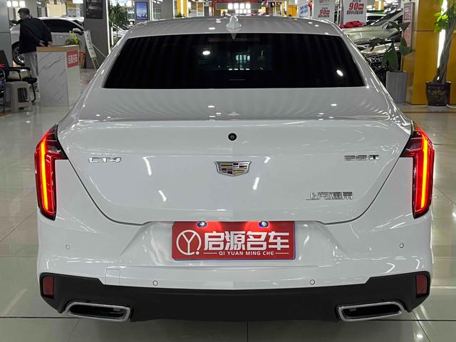 Cadillac CT4