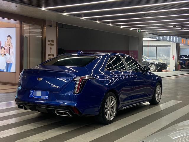 Cadillac CT4