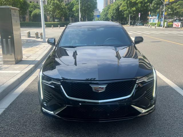 Cadillac CT4